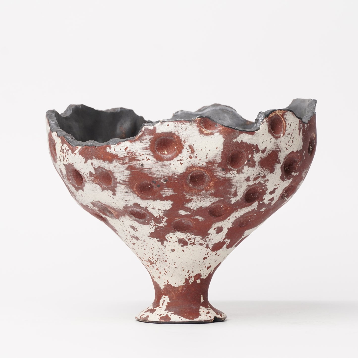 Nobuko Konno planter