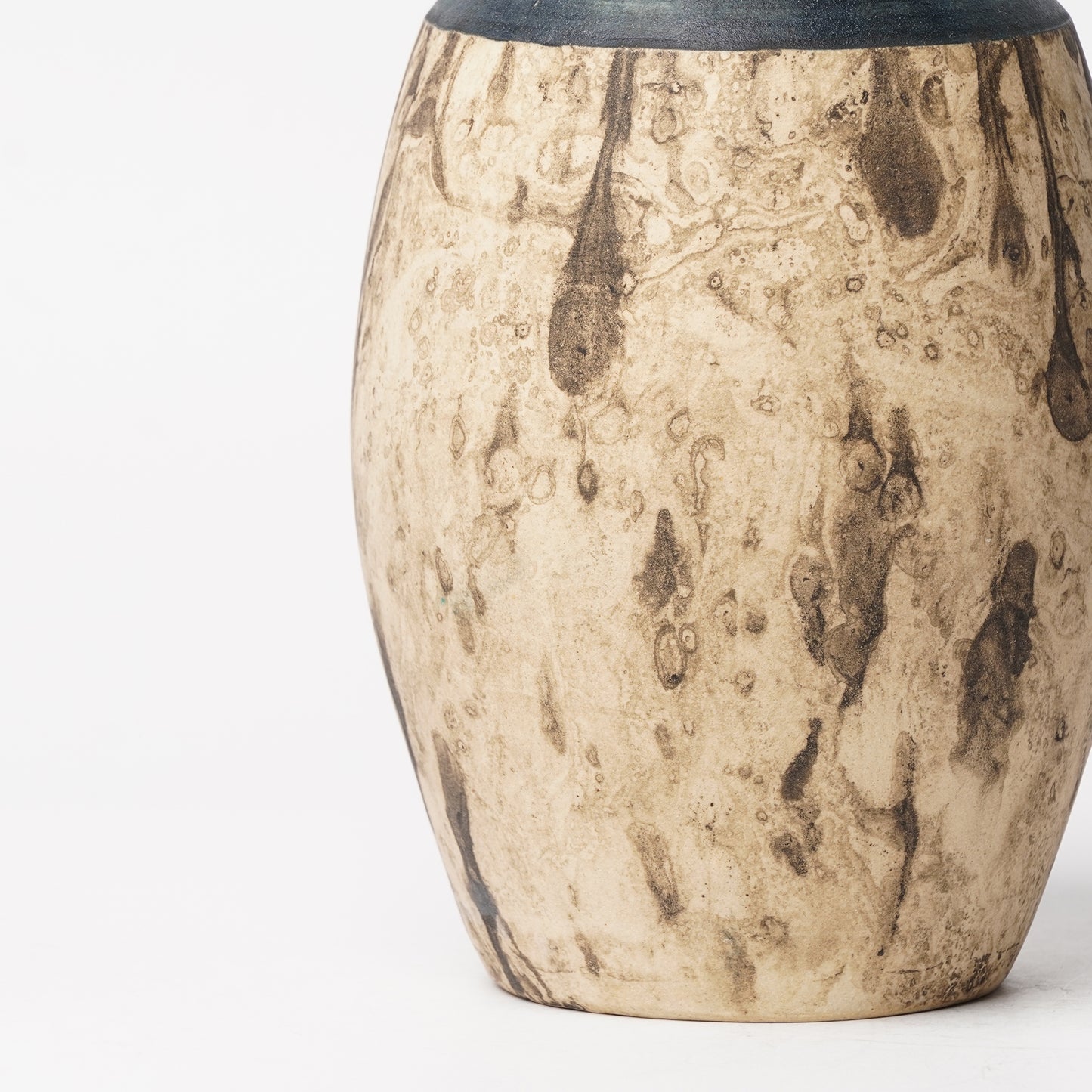 Nobuko Konno Flower Vase