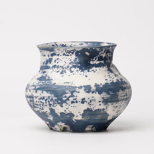 Nobuko Konno planter