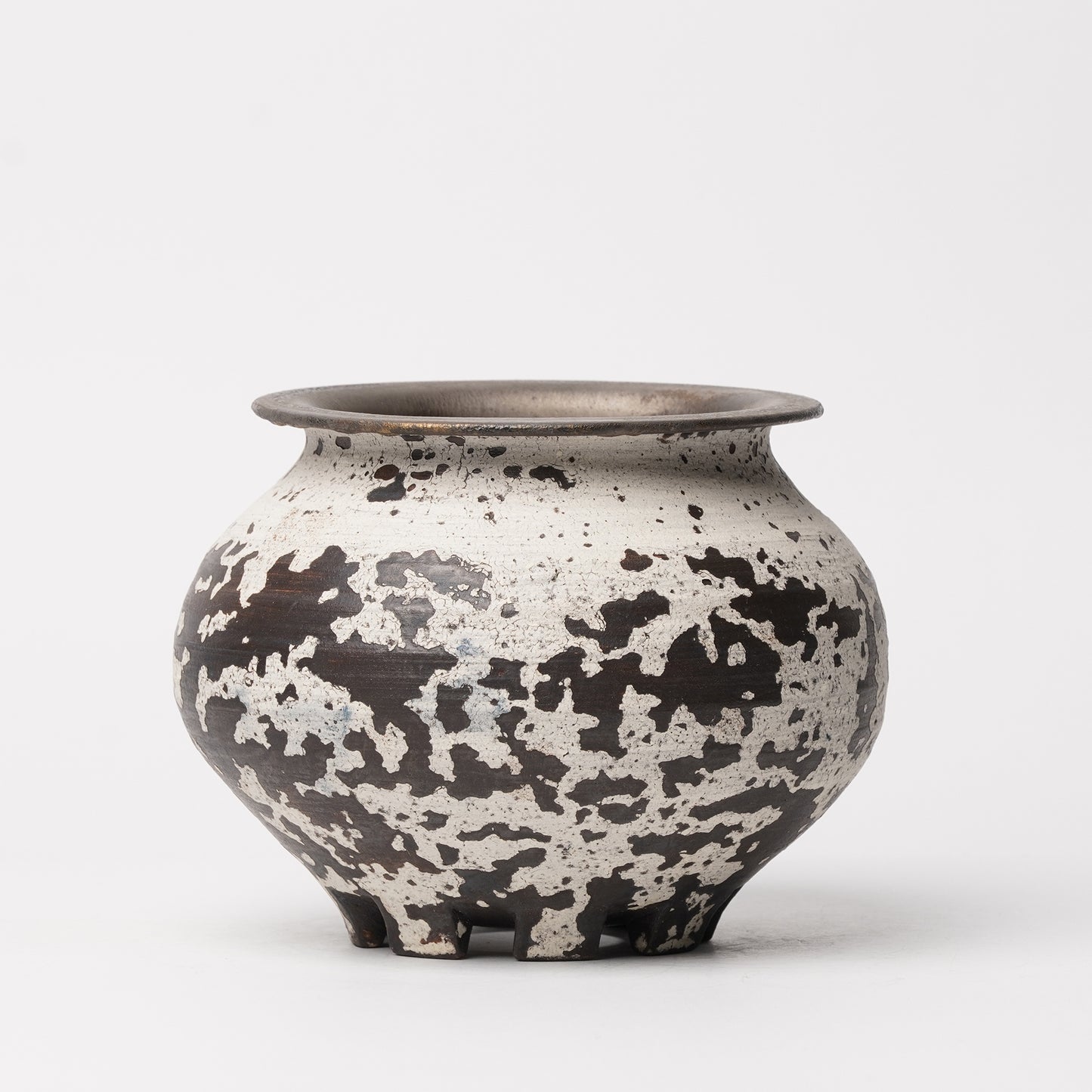 Nobuko Konno planter
