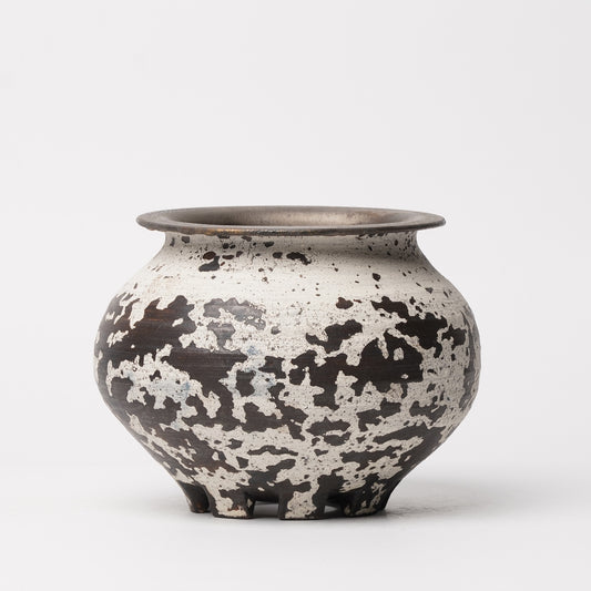 Nobuko Konno planter
