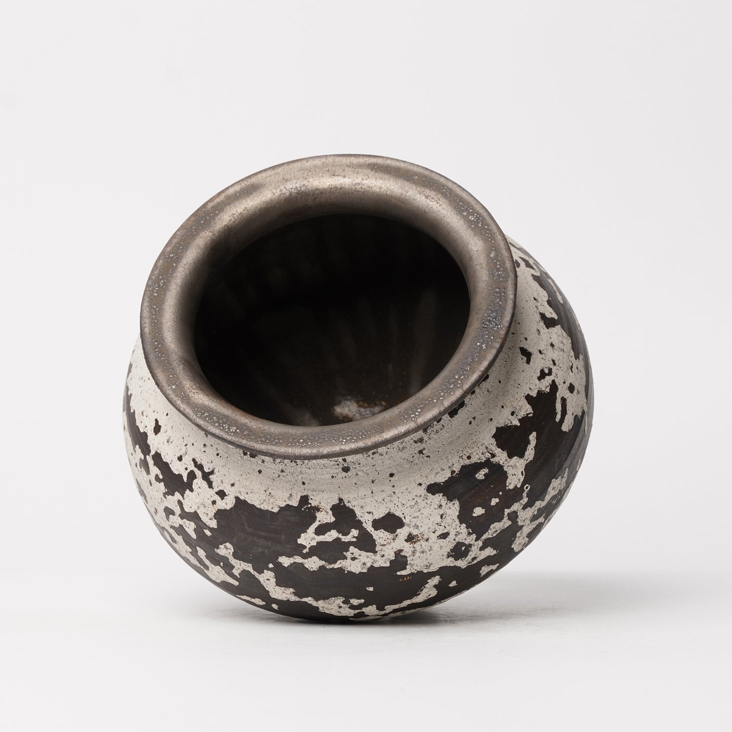 Nobuko Konno planter