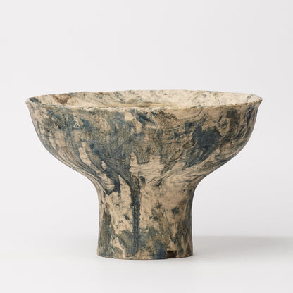 Nobuko Konno planter