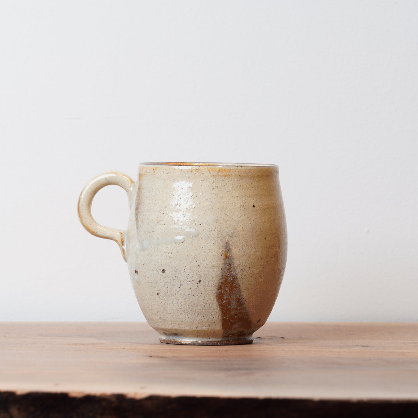 Toshinobu Araya Ryukakugama Kohiki Round Mug