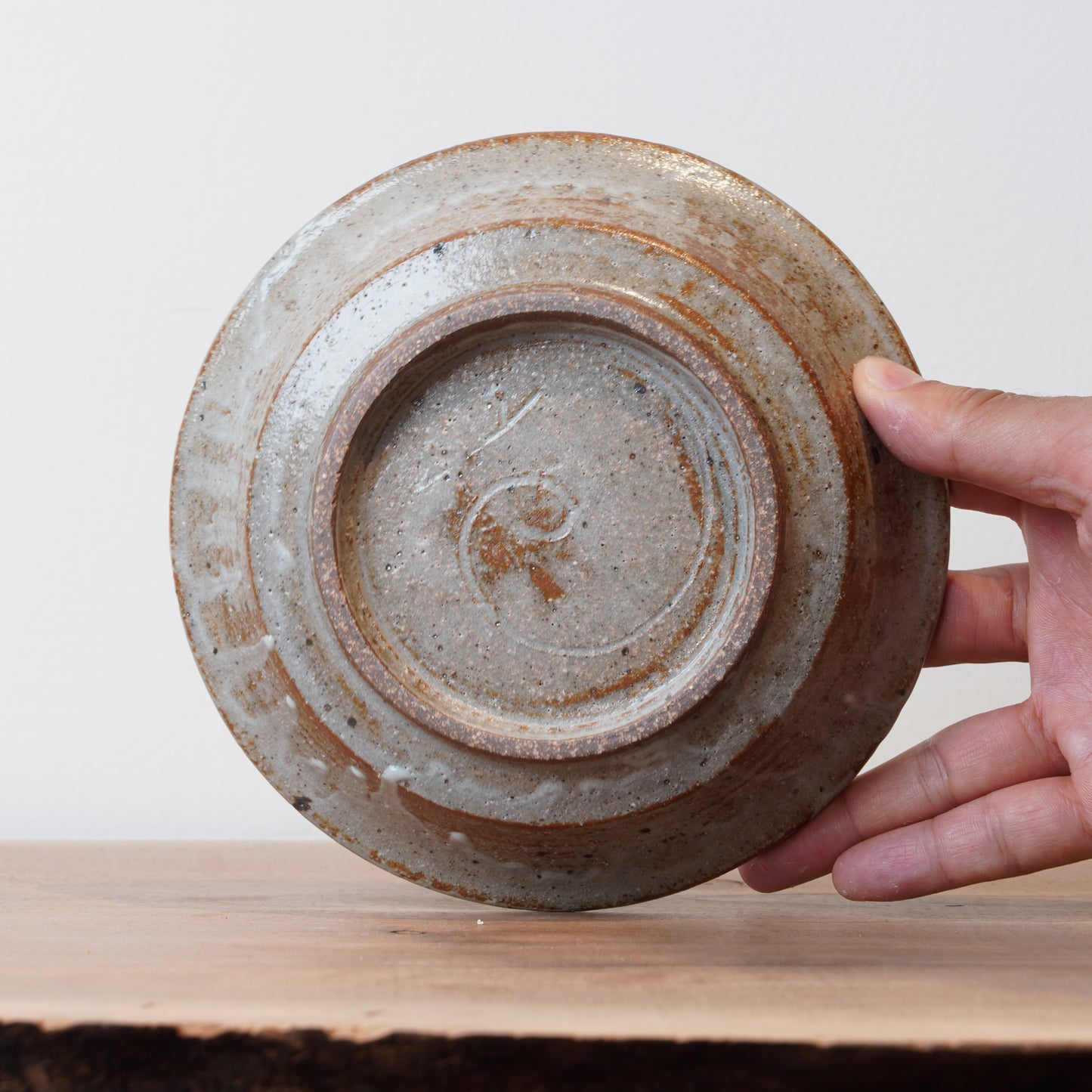 Toshinobu Araya Ryukakugama Hakeme Flat Bowl