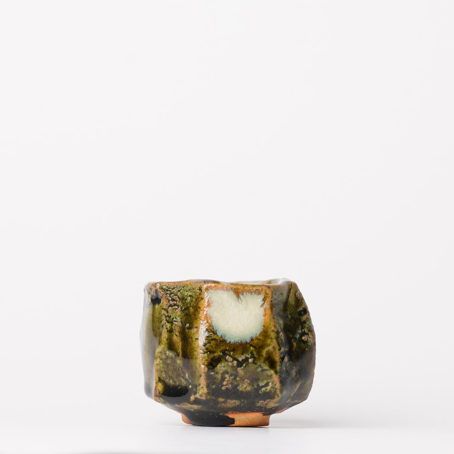 Takuya Kanamoto Oribe Glaze Guinomi Sake Cup