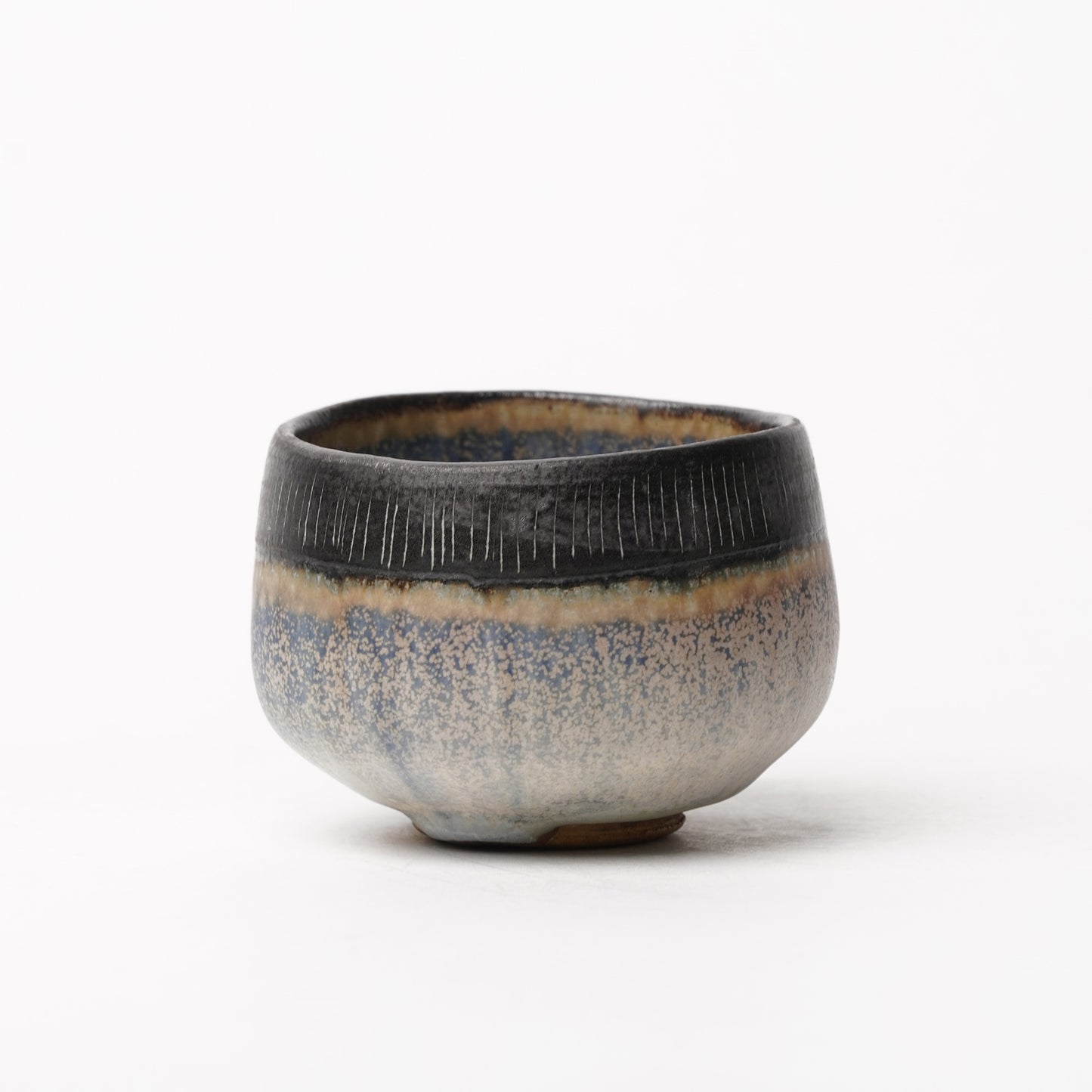 Nobuhito Nakaoka Colored Ash Glaze Guinomi Sake Cup with Gold