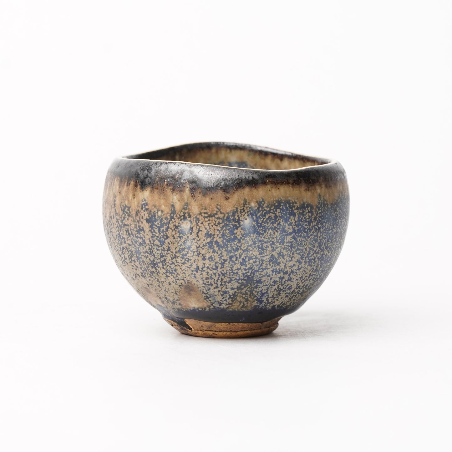 Nobuhito Nakaoka Colored Ash Glaze Guinomi Sake Cup with Gold