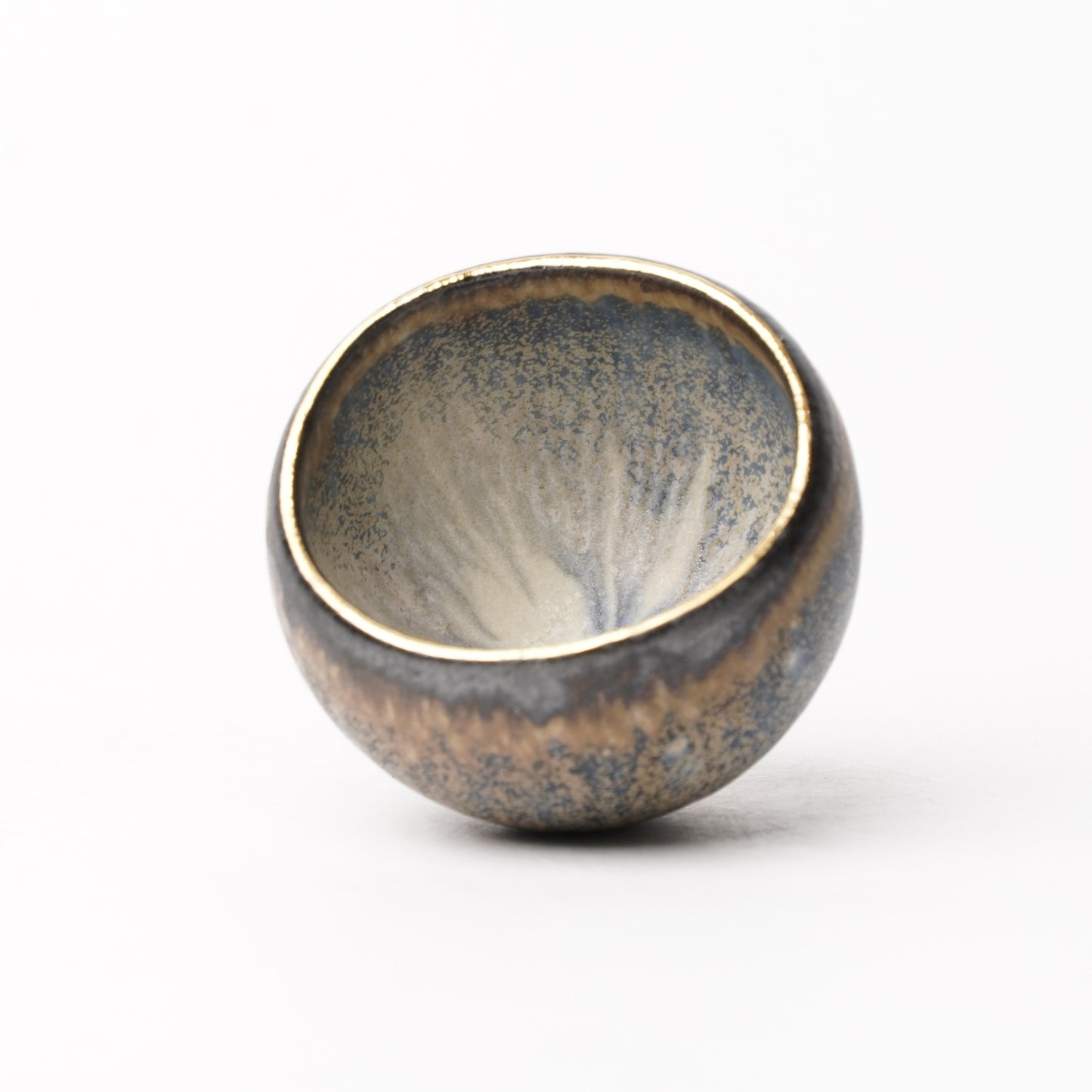 Nobuhito Nakaoka Colored Ash Glaze Guinomi Sake Cup with Gold