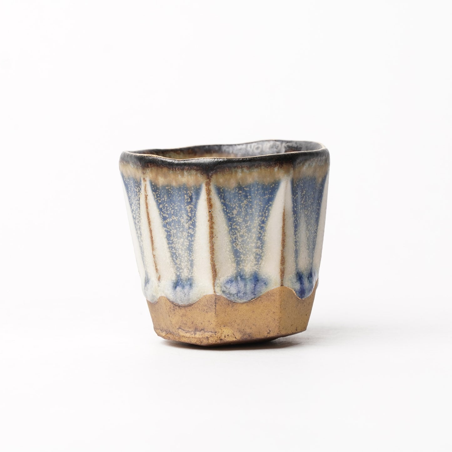 Nobuhito Nakaoka Colored Ash Glaze Guinomi Sake Cup with Gold