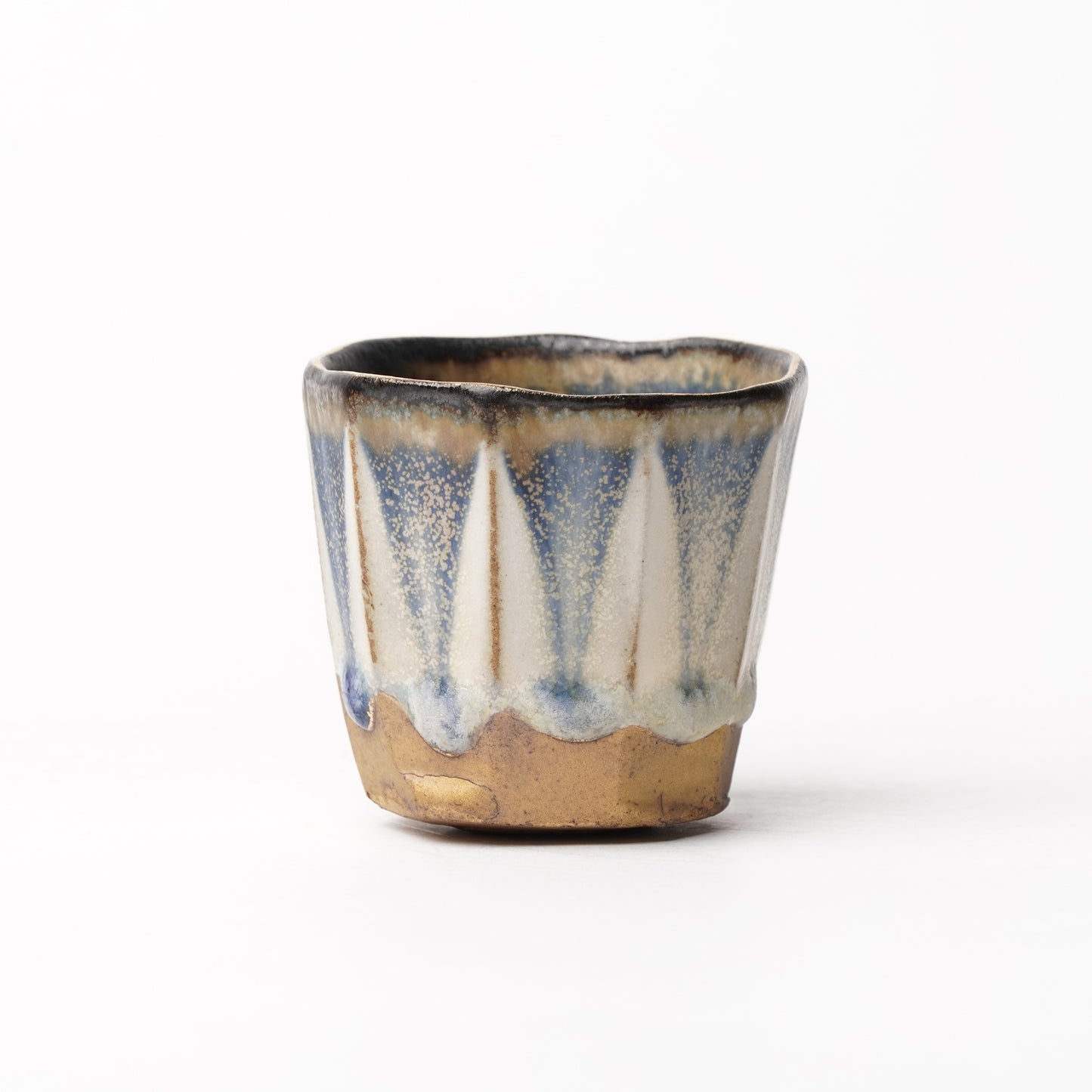 Nobuhito Nakaoka Colored Ash Glaze Guinomi Sake Cup with Gold