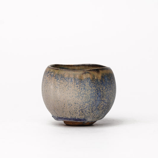 Nobuhito Nakaoka Colored Ash Glaze Guinomi Sake Cup with Gold