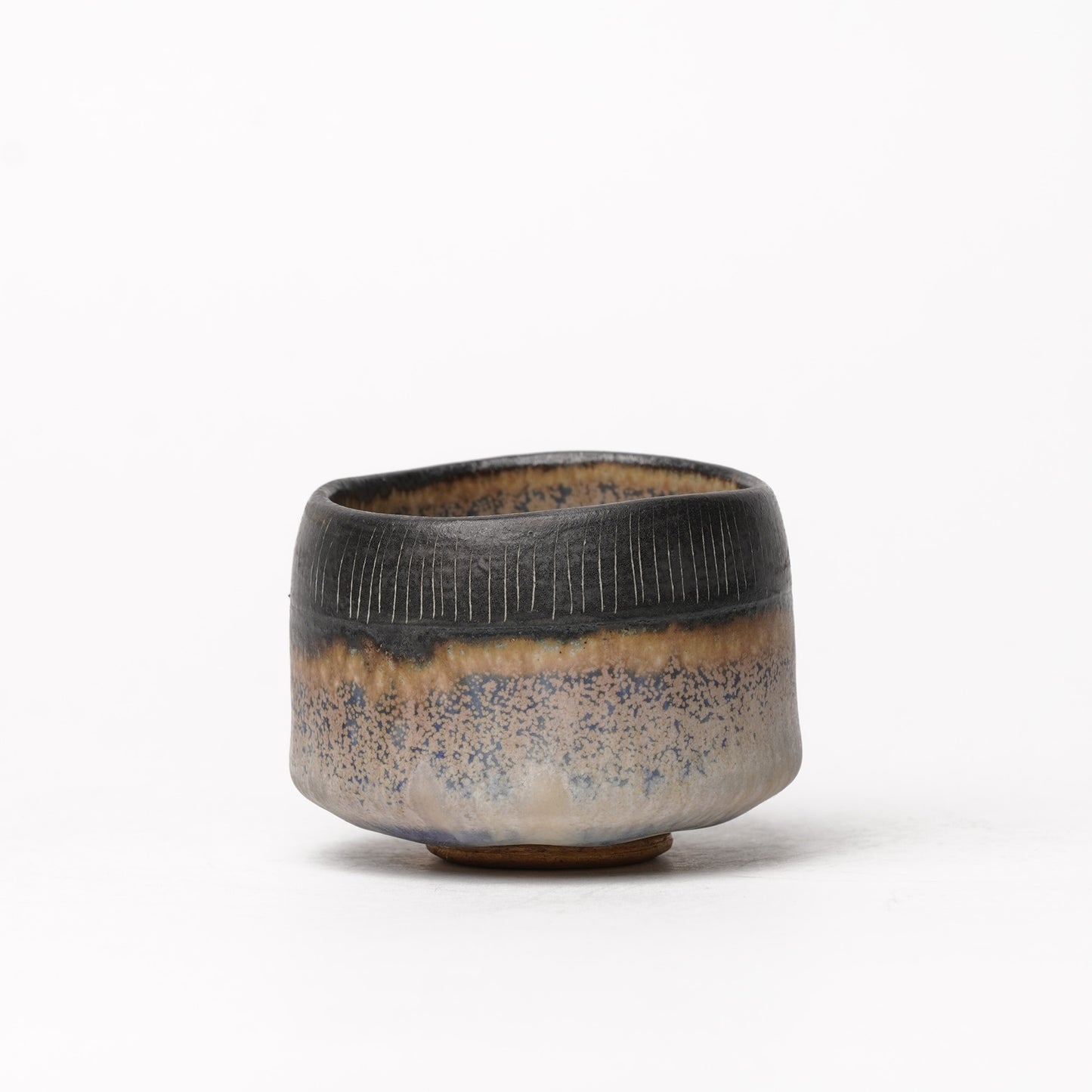 Nobuhito Nakaoka Colored Ash Glaze Guinomi Sake Cup with Gold