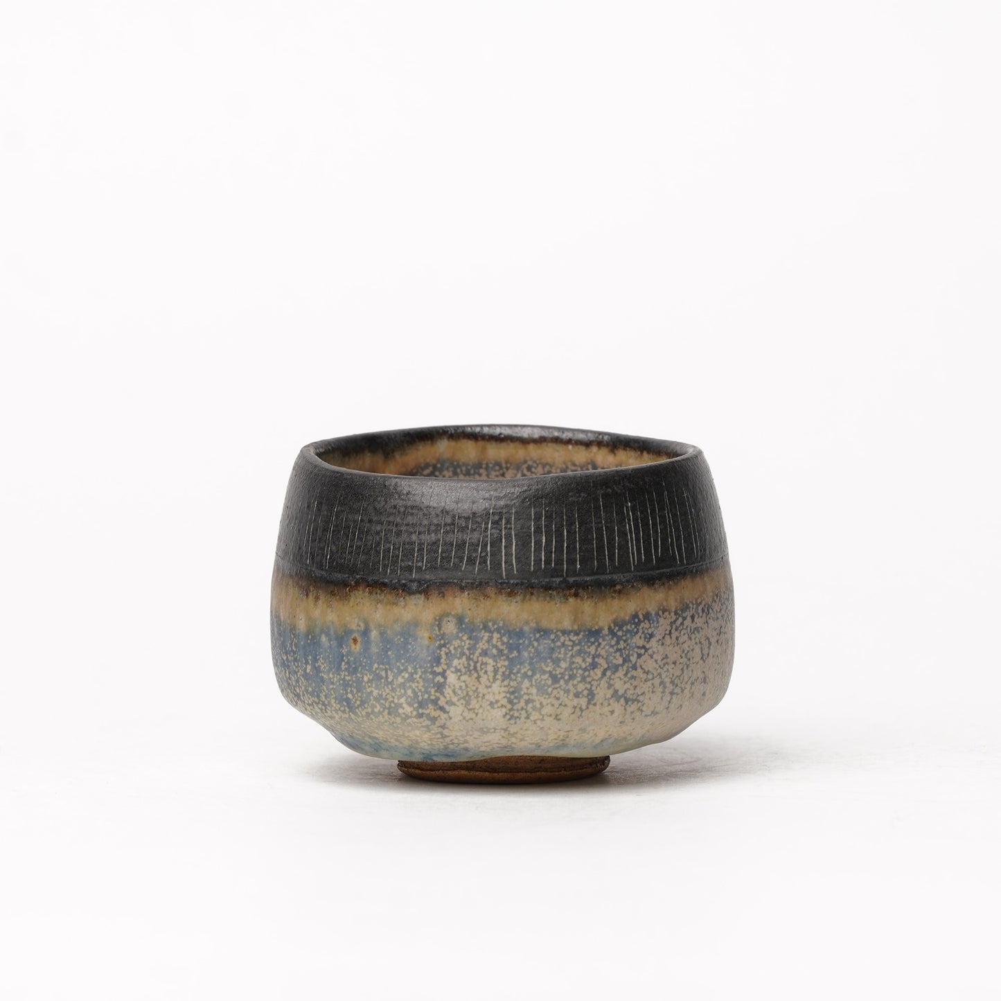 Nobuhito Nakaoka Colored Ash Glaze Guinomi Sake Cup with Gold