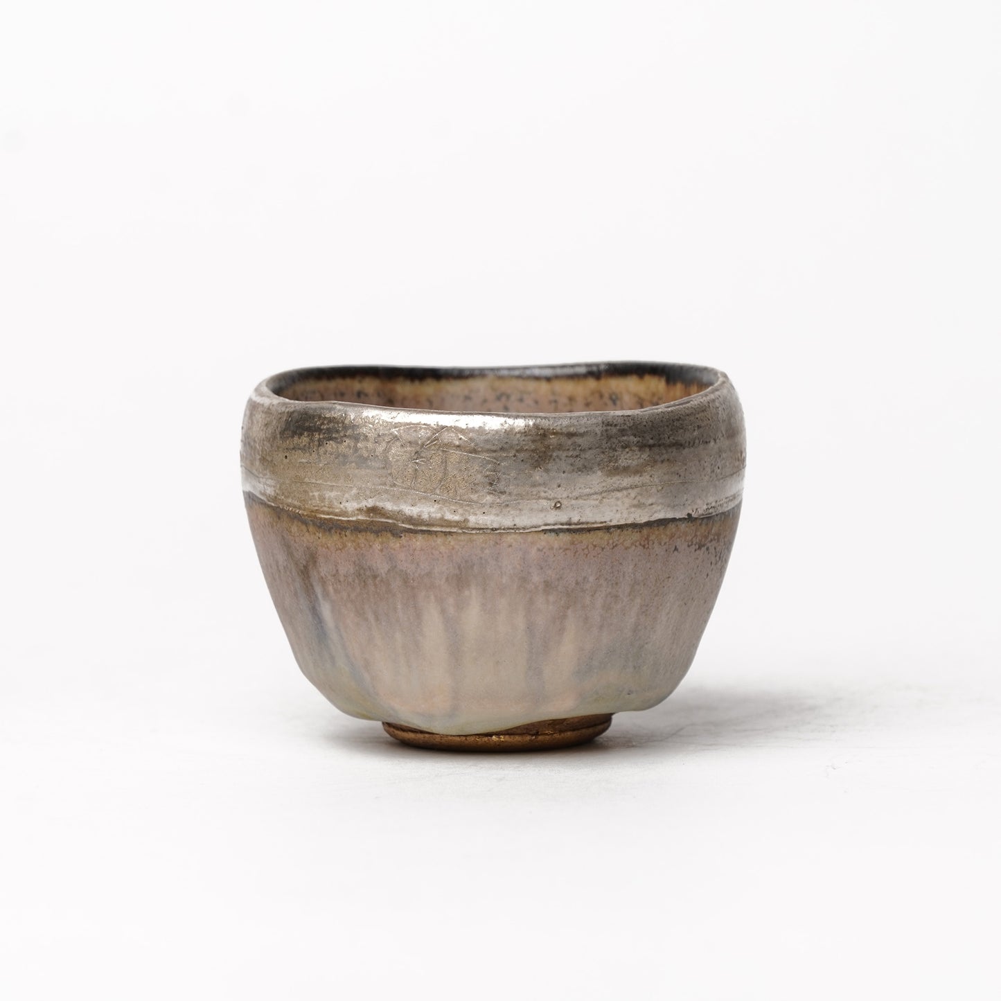 Nobuhito Nakaoka Colored Ash Glaze Guinomi Sake Cup with Silver Gold