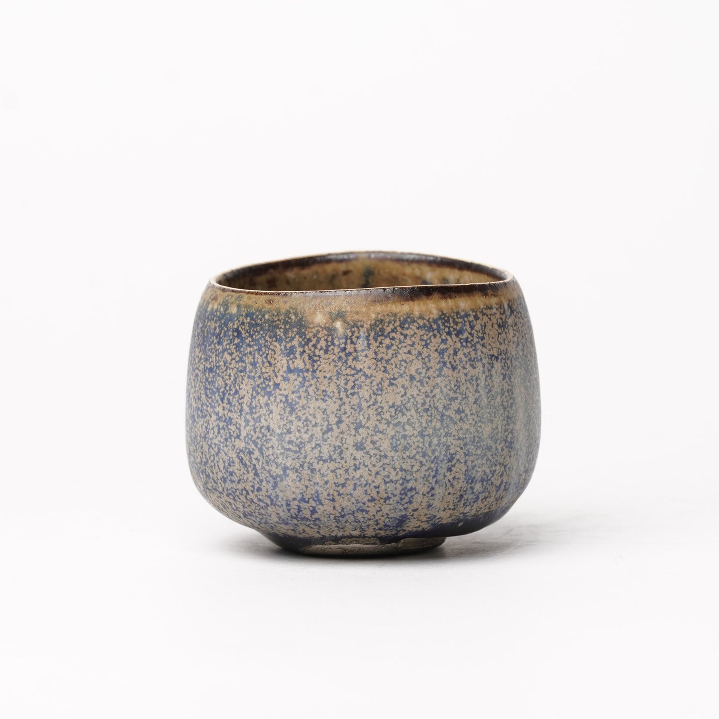 Nobuhito Nakaoka Colored Ash Glaze Guinomi Sake Cup with Silver Gold