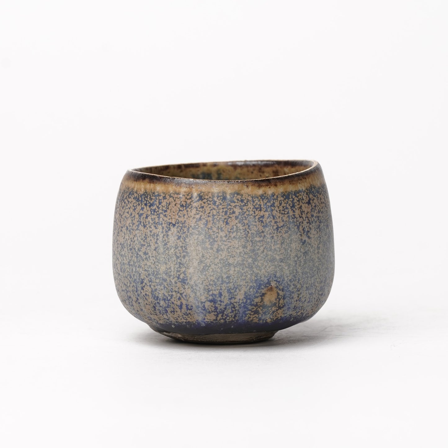 Nobuhito Nakaoka Colored Ash Glaze Guinomi Sake Cup with Silver Gold