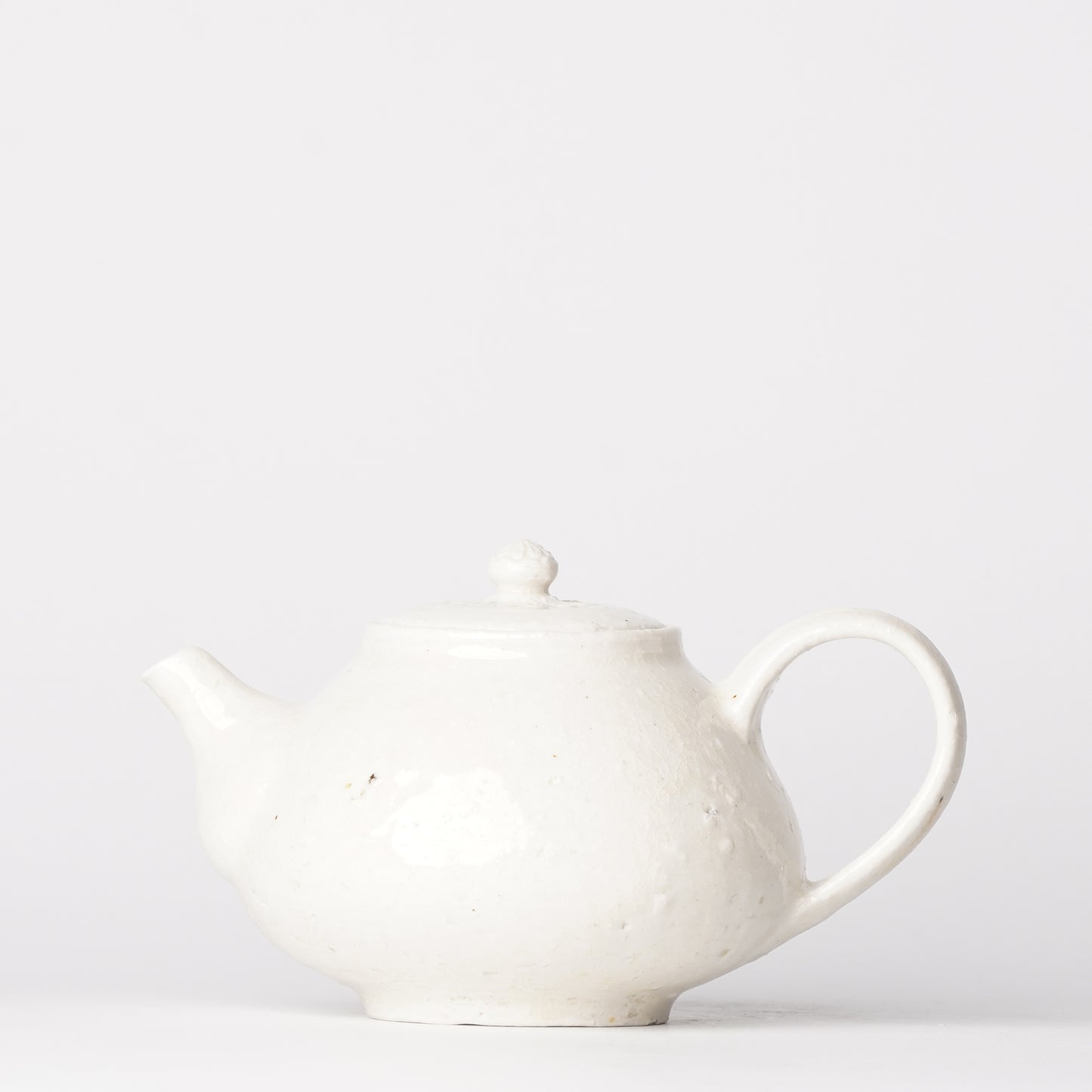Kaoru Sakurai Tea Pot