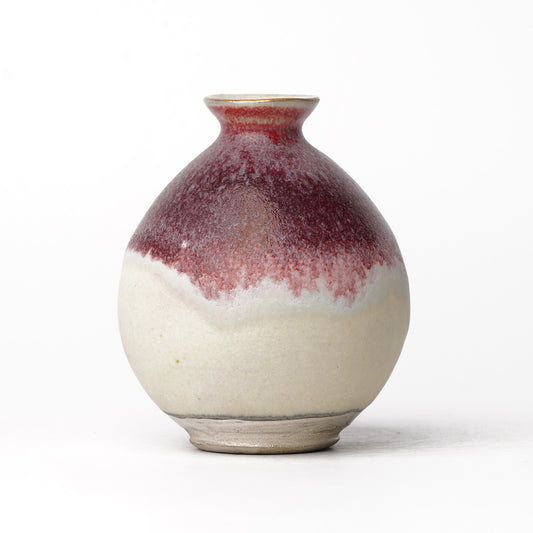 Nobuhito Nakaoka Colored Ash Glaze Tokkuri Sake Saucer with gold