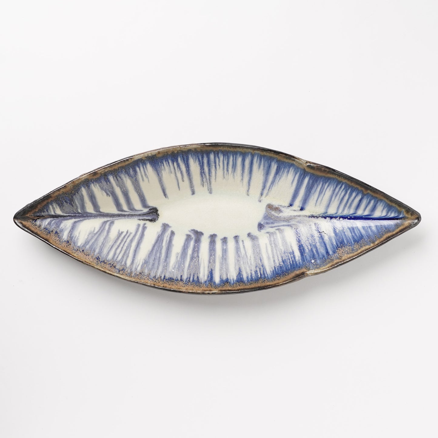 Nobuhito Nakaoka Colored Ash Glaze Leaf Shaped Bowl