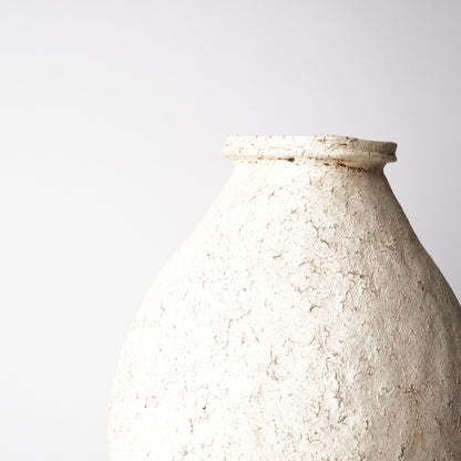 Airi Kagamihara Flower Vase