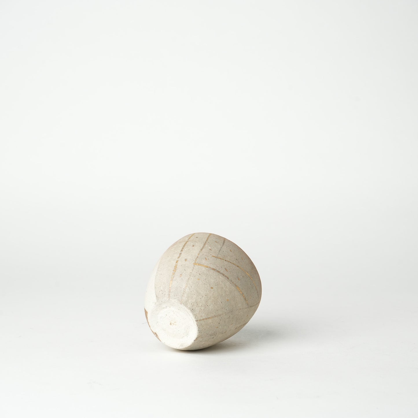 Izumi Sakai Yunomi Tea Cup with gold