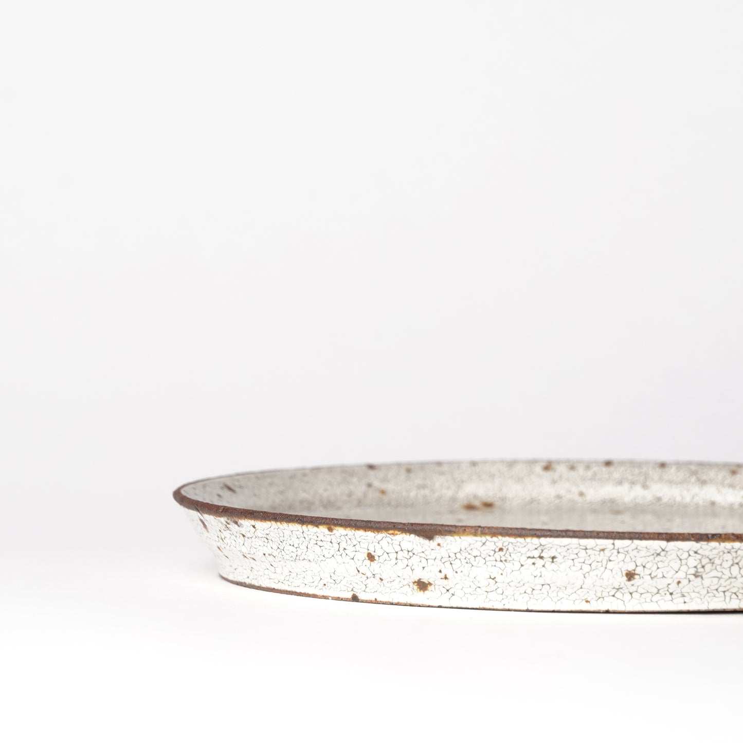 Futoshi Yamashita Volcanic Pottery White Plate