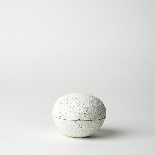 Mutsumi Ohashi Yakishime Futamono White