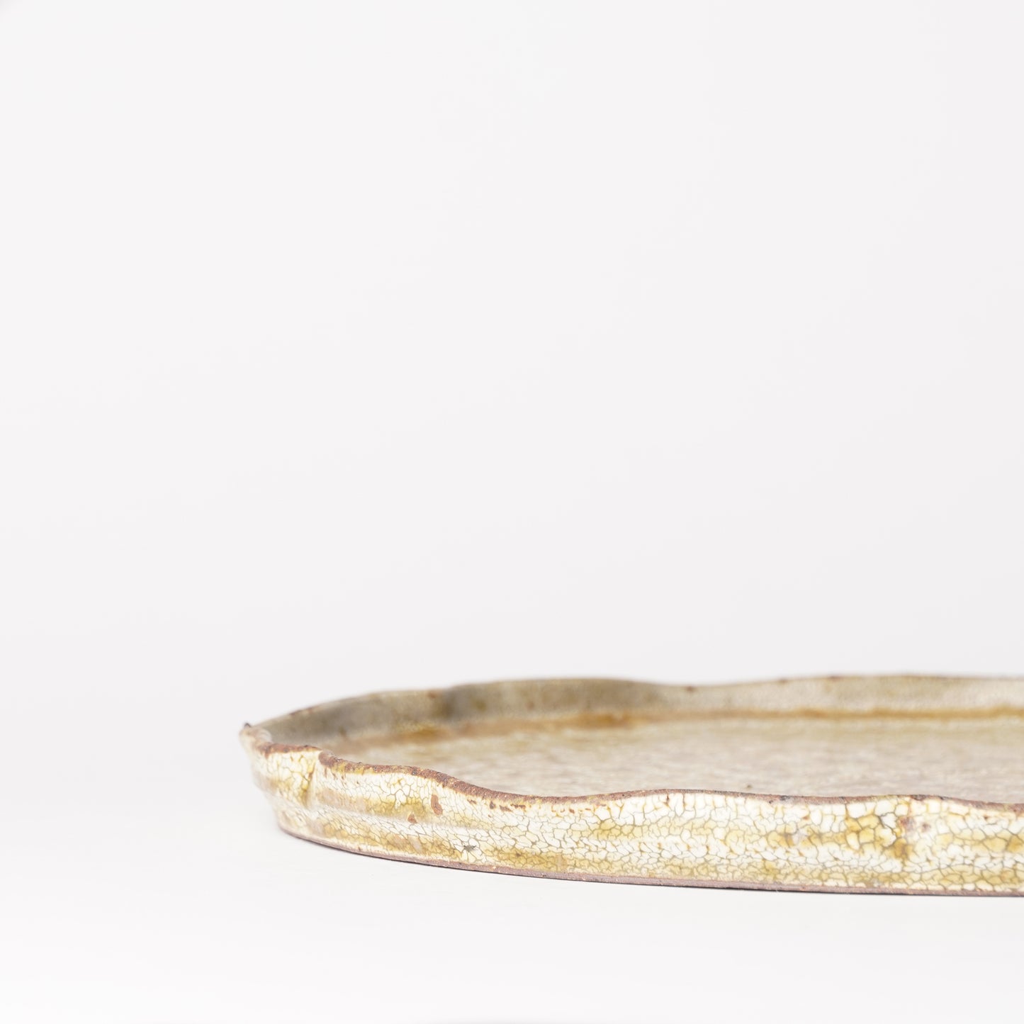 Futoshi Yamashita Volcanic Ash Glaze White Rinka Dinner Plate
