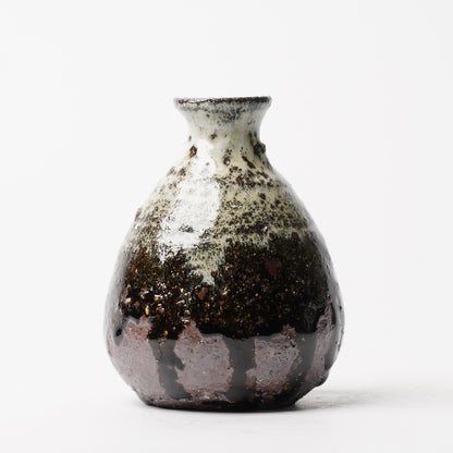 Nakagawa Jinenbogama Karatsu Wood fired Tokkuri Sake Server