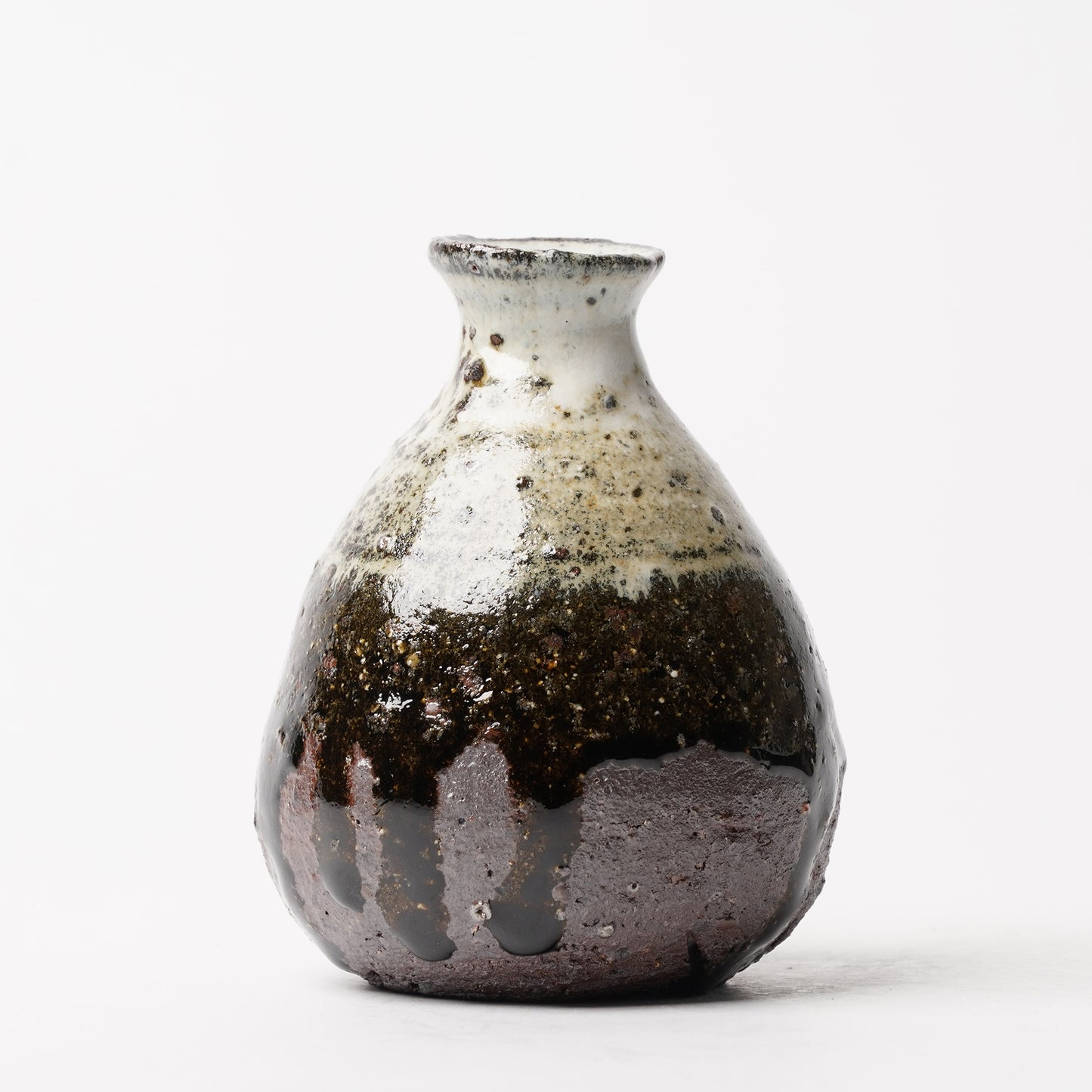 Nakagawa Jinenbogama Karatsu Wood fired Tokkuri Sake Server