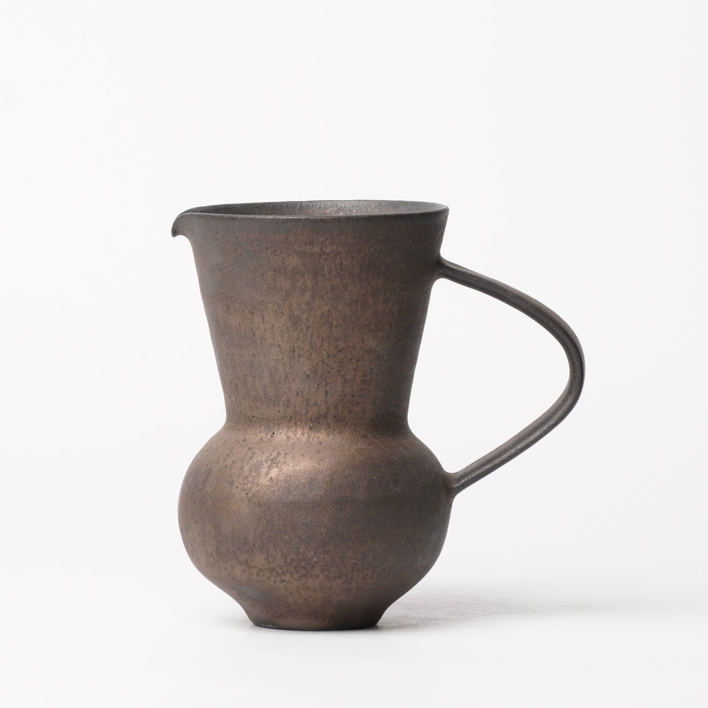 Yuta Tsukamoto Pitcher Black