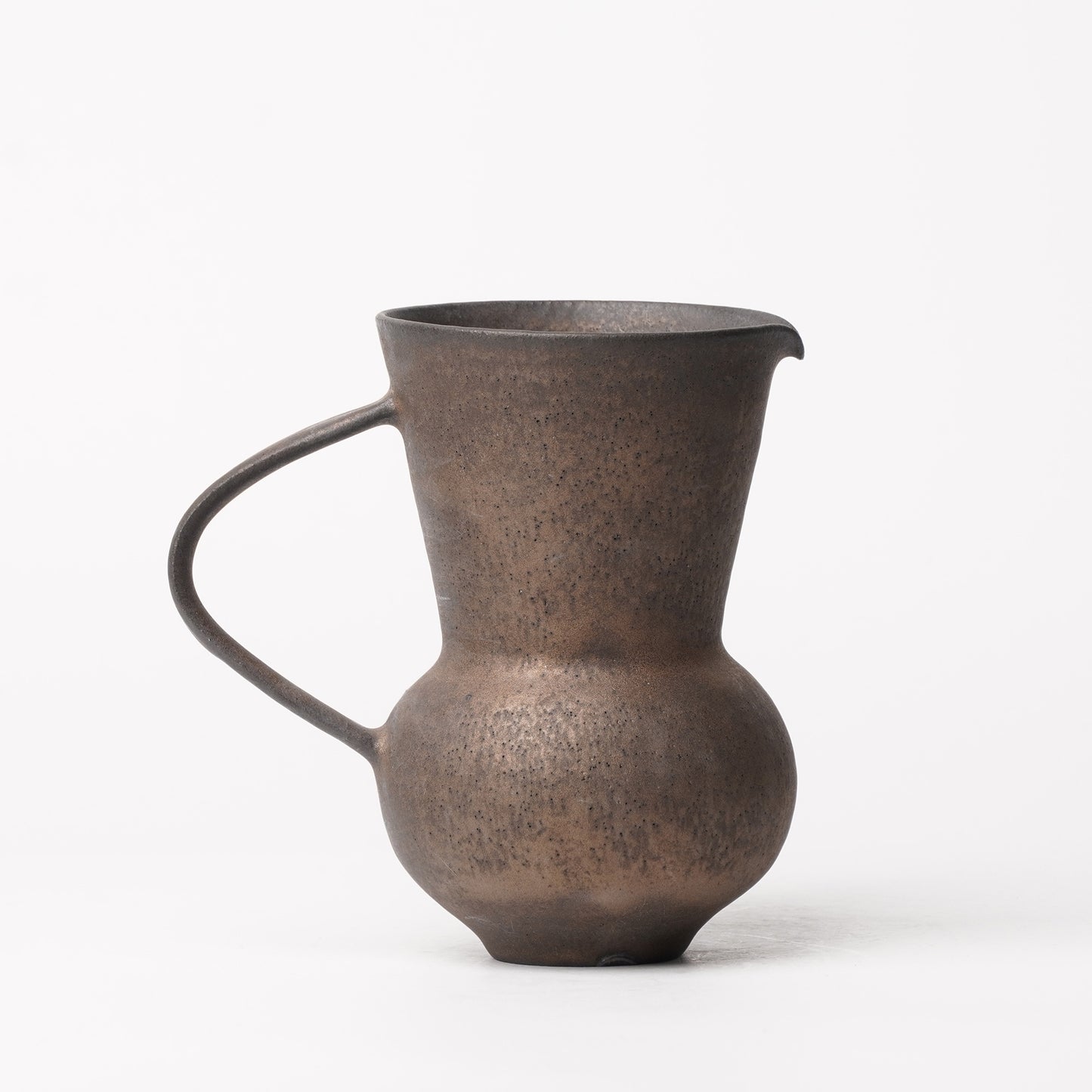 Yuta Tsukamoto Pitcher Black