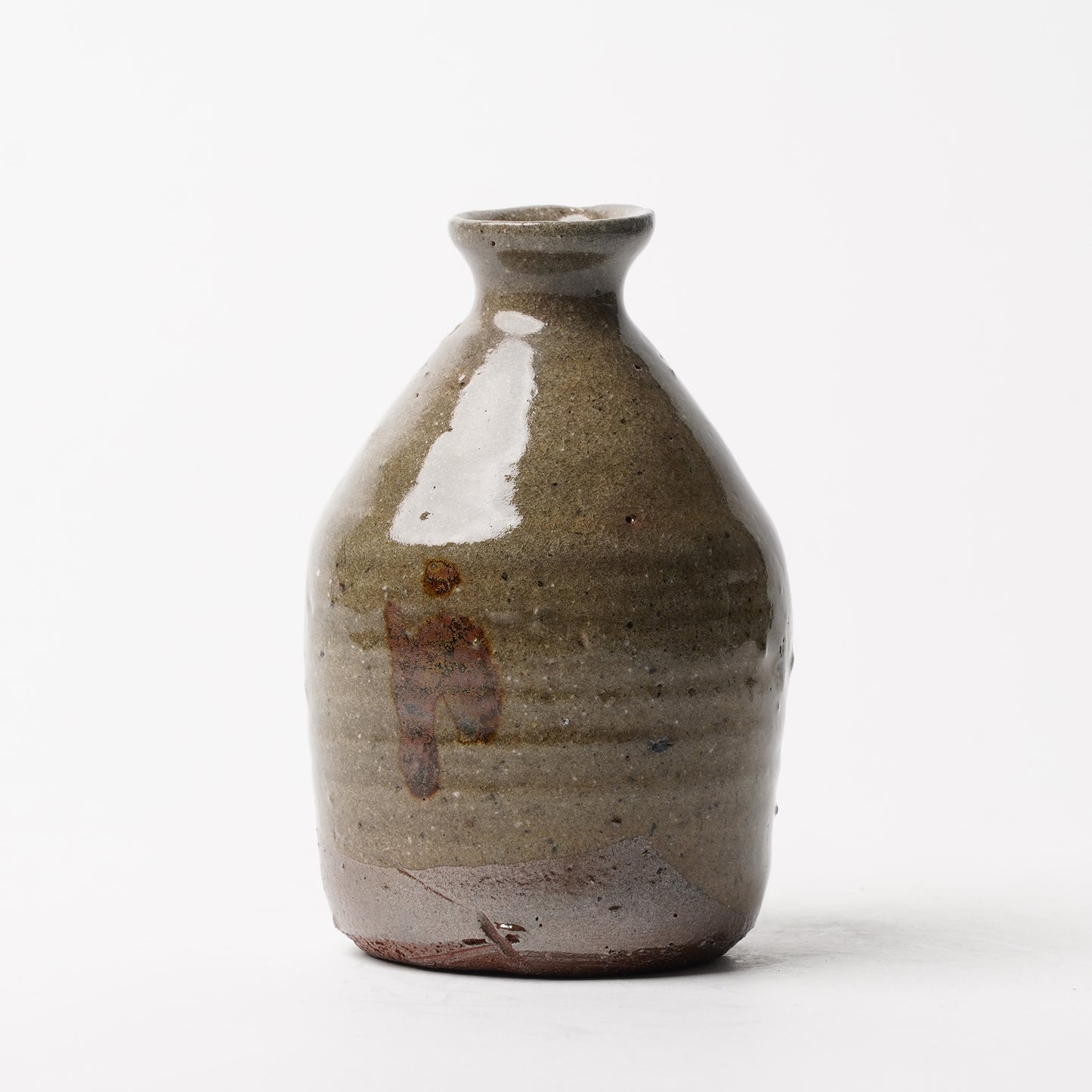 Nakagawa Jinenbogama E-Karatsu Wood fired Tokkuri Sake Server