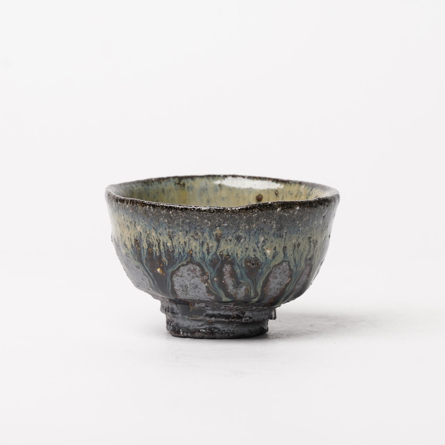 Nakagawa Jinenbogama Karatsu Wood fired Guinomi Cup
