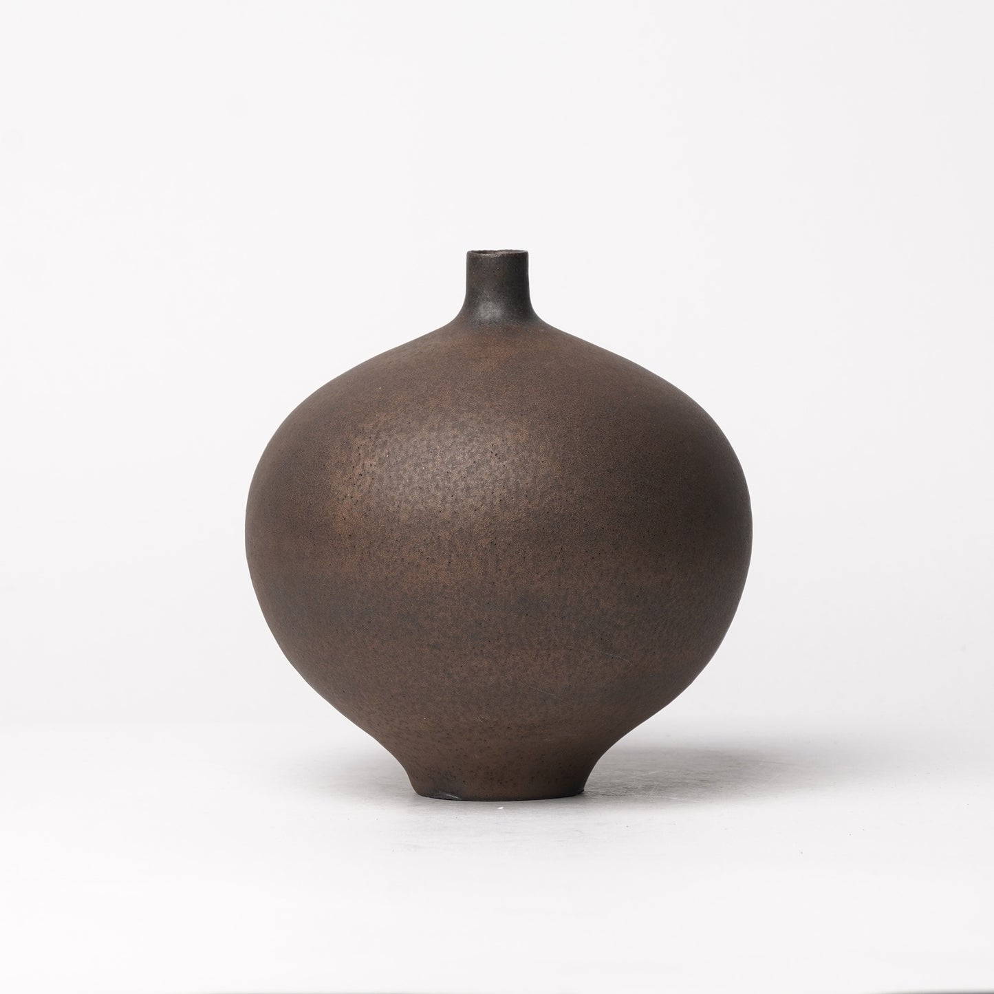 Yuta Tsukamoto Vase Black