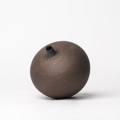 Yuta Tsukamoto Vase Black
