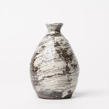 Nakagawa Jinenbogama Karatsu Wood fired Hakeme Tokkuri Sake Server