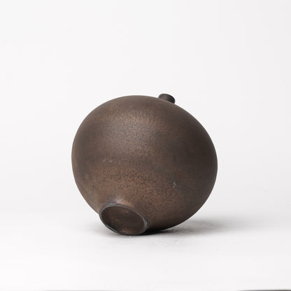 Yuta Tsukamoto Vase Black