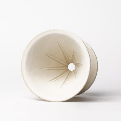 Yuta Tsukamoto Coffee Dripper White