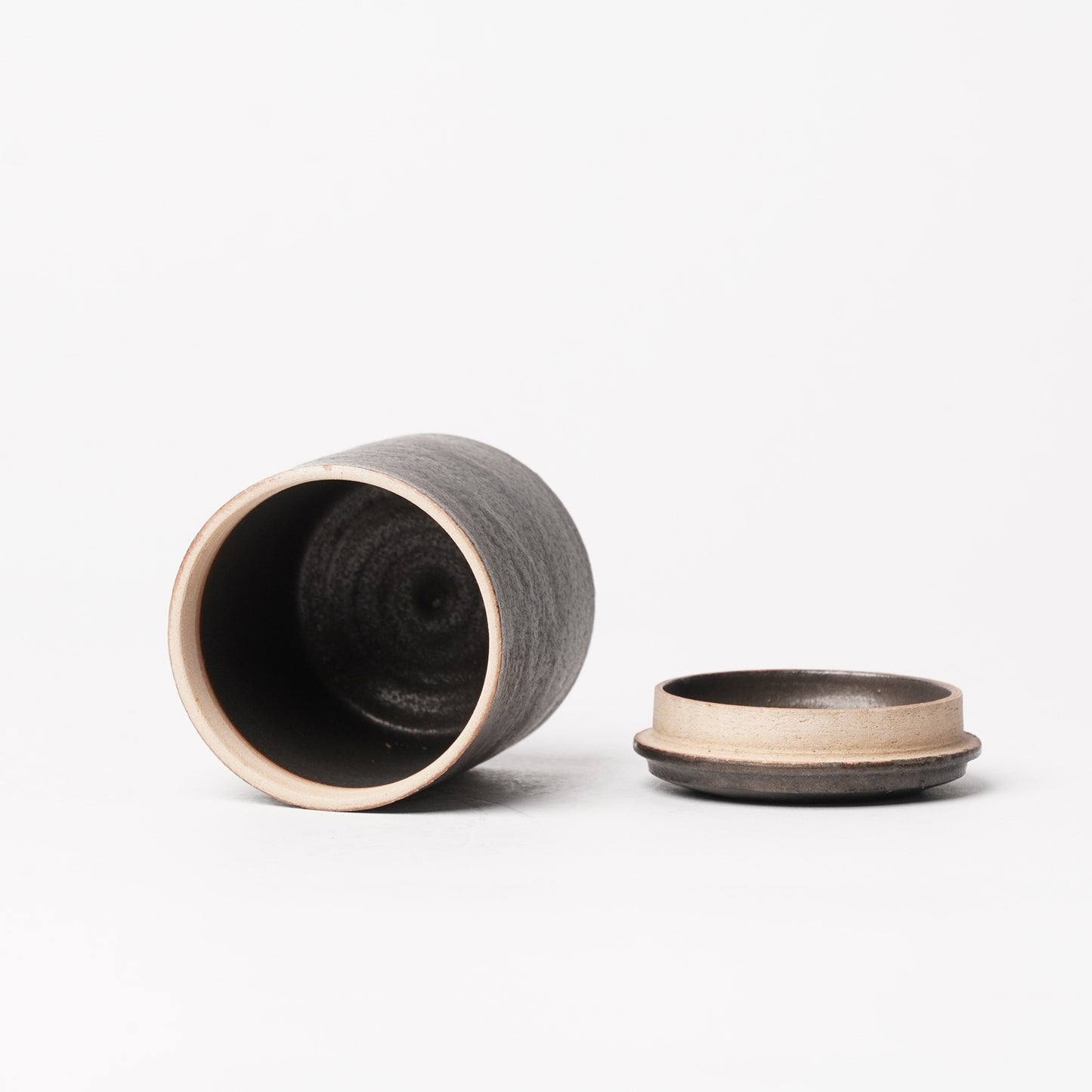 Yuta Tsukamoto Futamono Container Black