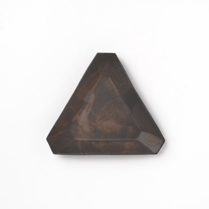 Yuta Tsukamoto Triangle Plate Black
