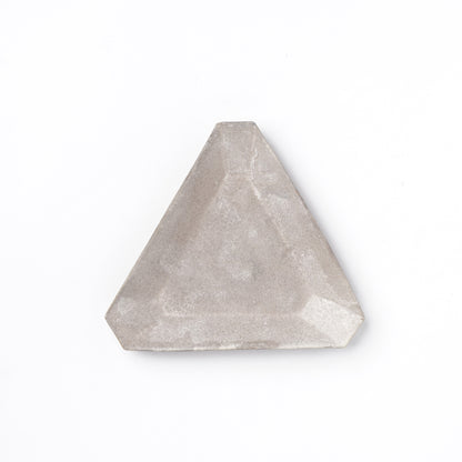 Yuta Tsukamoto Triangle Plate Soft Silver