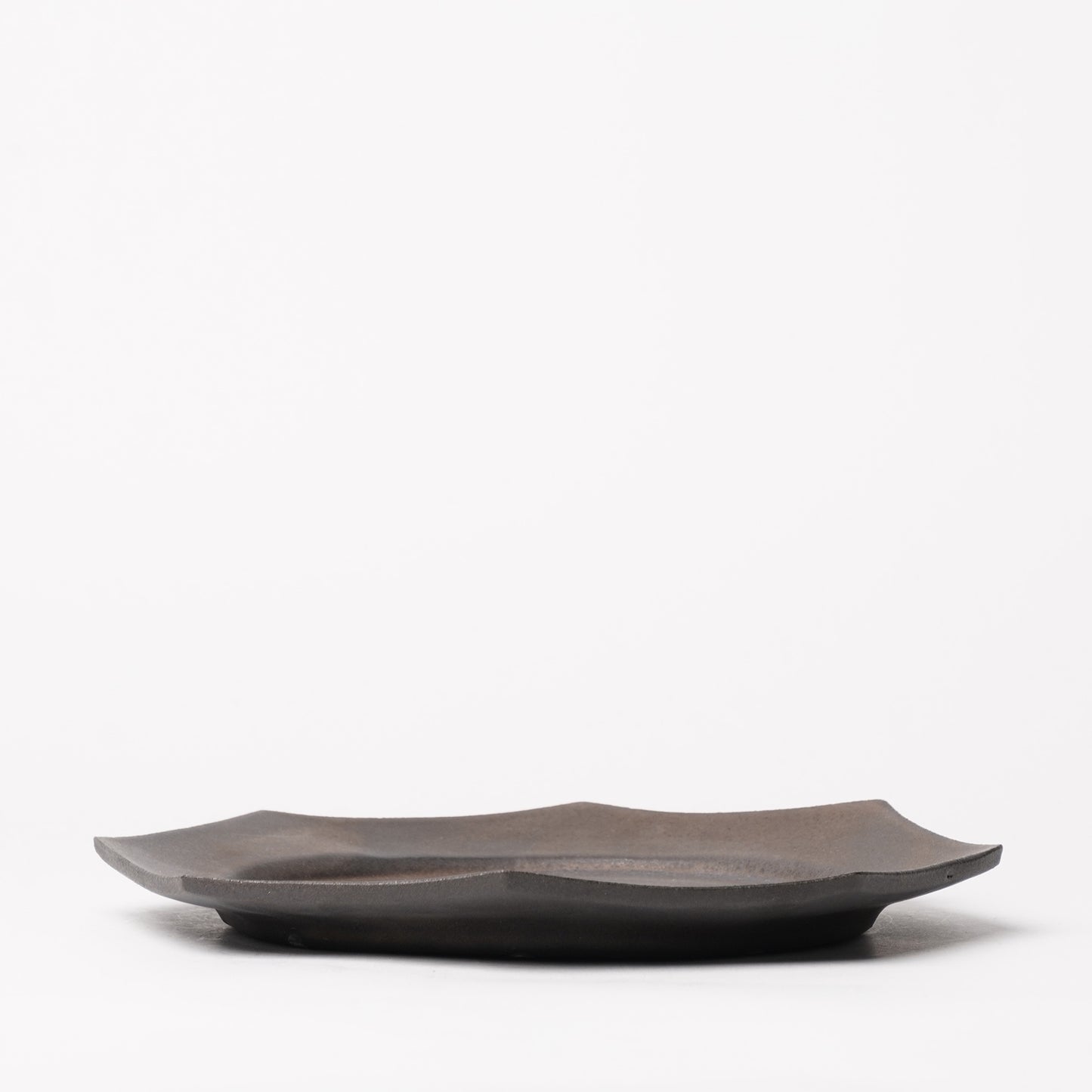 Yuta Tsukamoto Octagon Dinner Plate Black