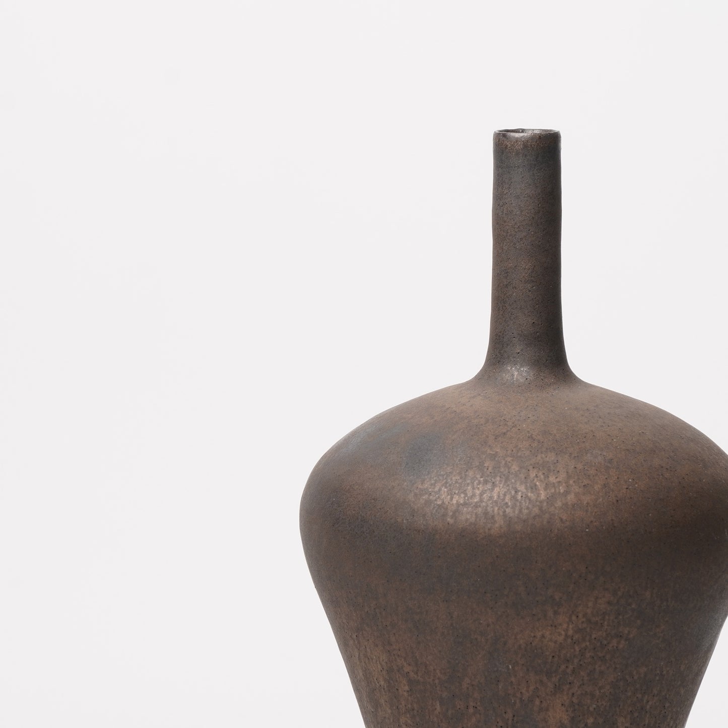 Yuta Tsukamoto Vase Black