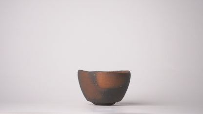 Nobuhito Nakaoka Guinomi Sake Cup Tanka Yakishime with Gold