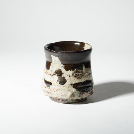 Junri Hamada Kuro Oribe Guinomi Sake Cup