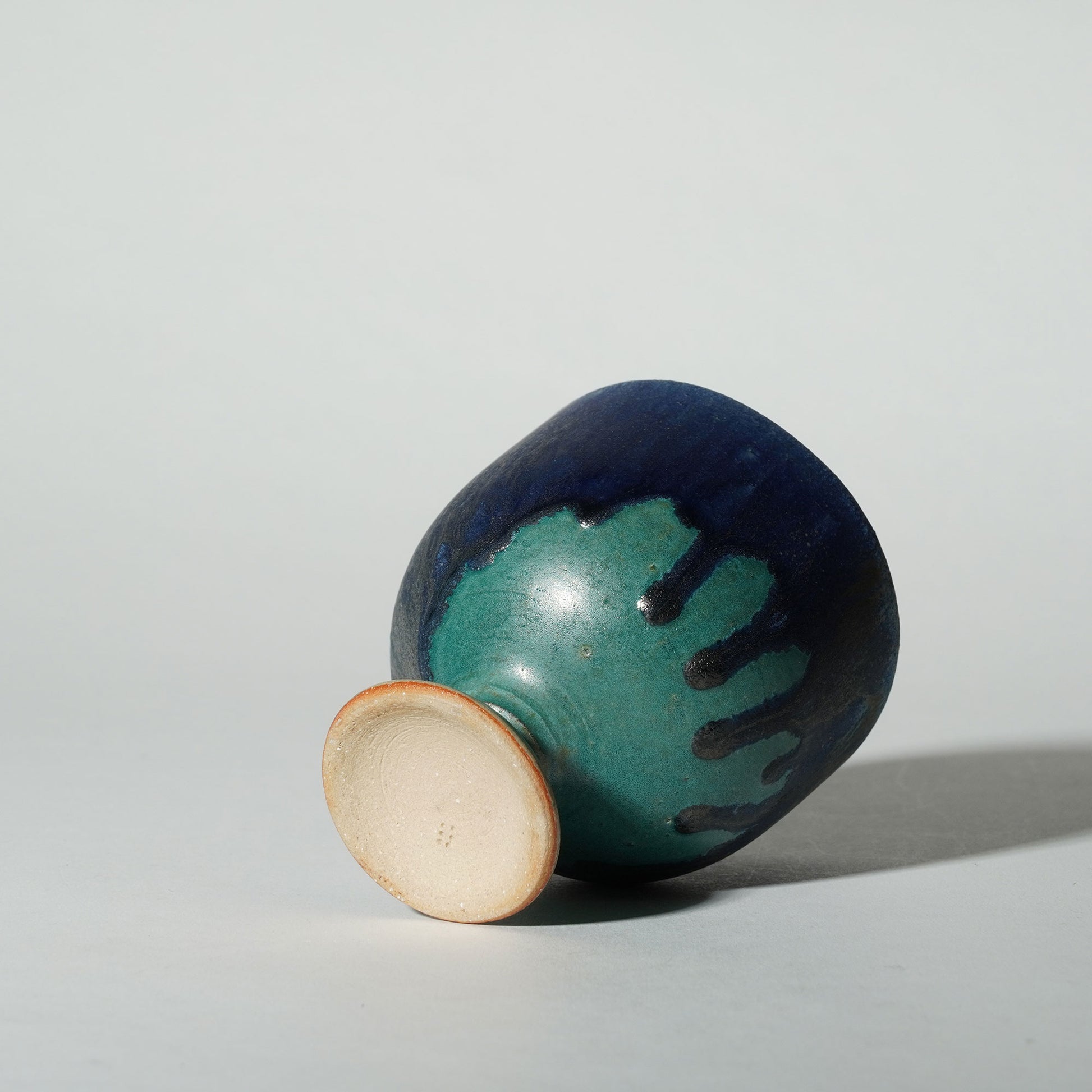 aya Ogawa Japanese pottery Tokyo vase vessel