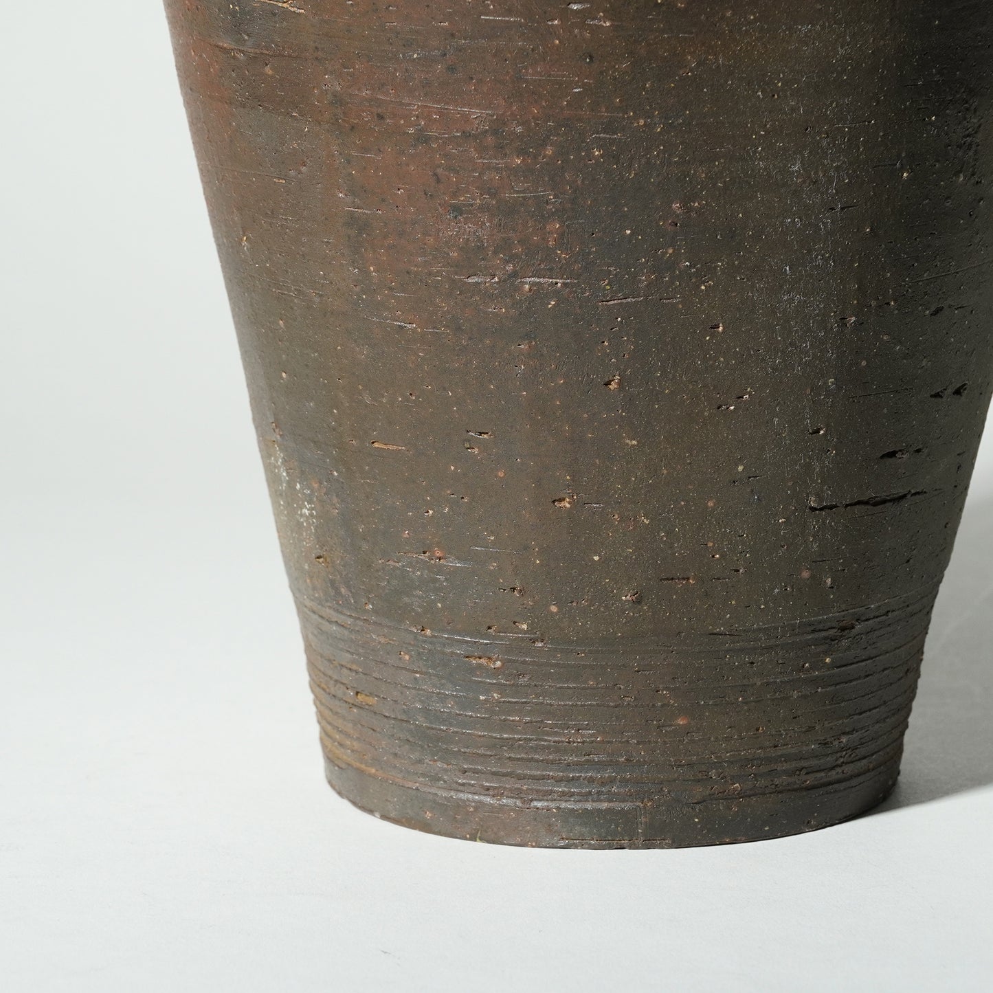 Ichiro Mori Japanese pottery Bizen vase vessel object
