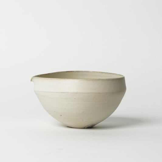 Yuta Tsukamoto Katakuchi Bowl Matcha Server White
